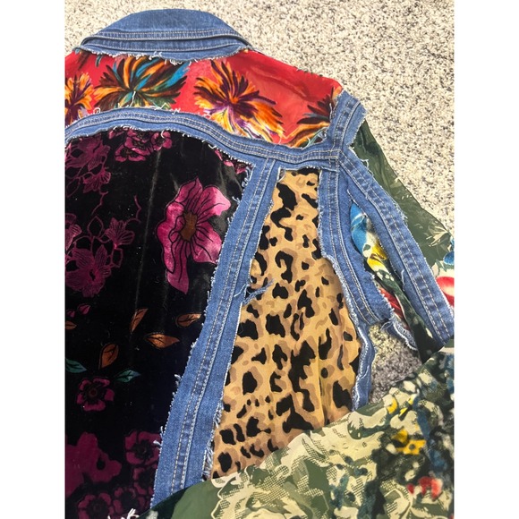 John Mark Denim Jacket Mixed Media Floral Velvet Patchwork Designer Medium - Picture 13 of 14
